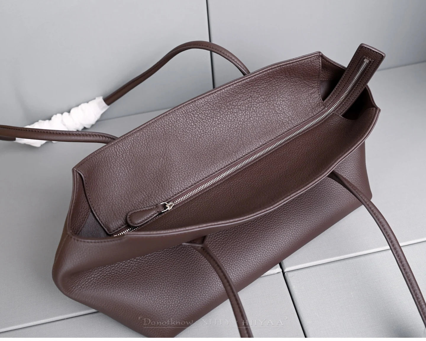 Genuine Leather Tote Bag – Pebbled Top-Grain Cowhide