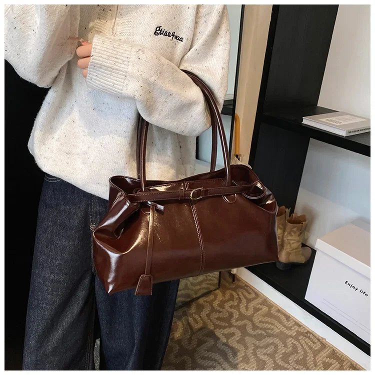 Vintage Handbag for Women Large Capacity 2026 New Underarm Commuting Bag Fashion Female Casual Single Shoulder Tote Bag Handbags