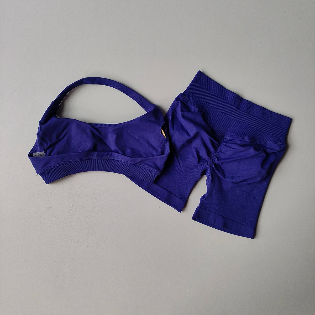 Women’s Seamless Yoga & Workout Set