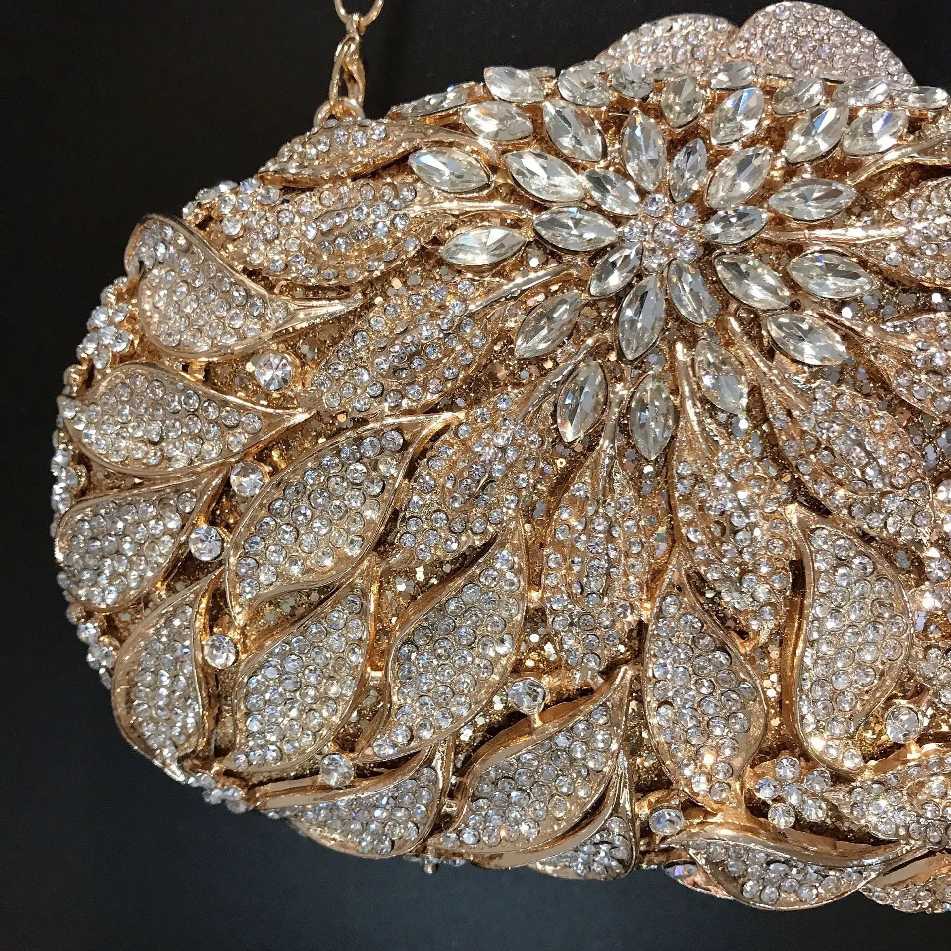 Gold Metal Leaves White Crystals Evening Clutch Bags Luxury Women Wedding Party Purse Ball Handbags Rhinestone Mini Shell Bag