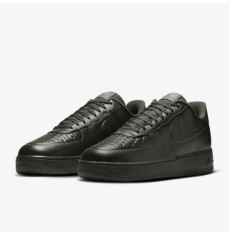 Nike FB8875-301 Men's Lightweight Classic Sneaker