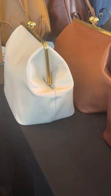 LOST IN VINTAGE Artificial Leather Soild Bag Large Balls Kiss-lock Large Big Clutch Handbag Proudly Carried In Hand 35x30x20cm