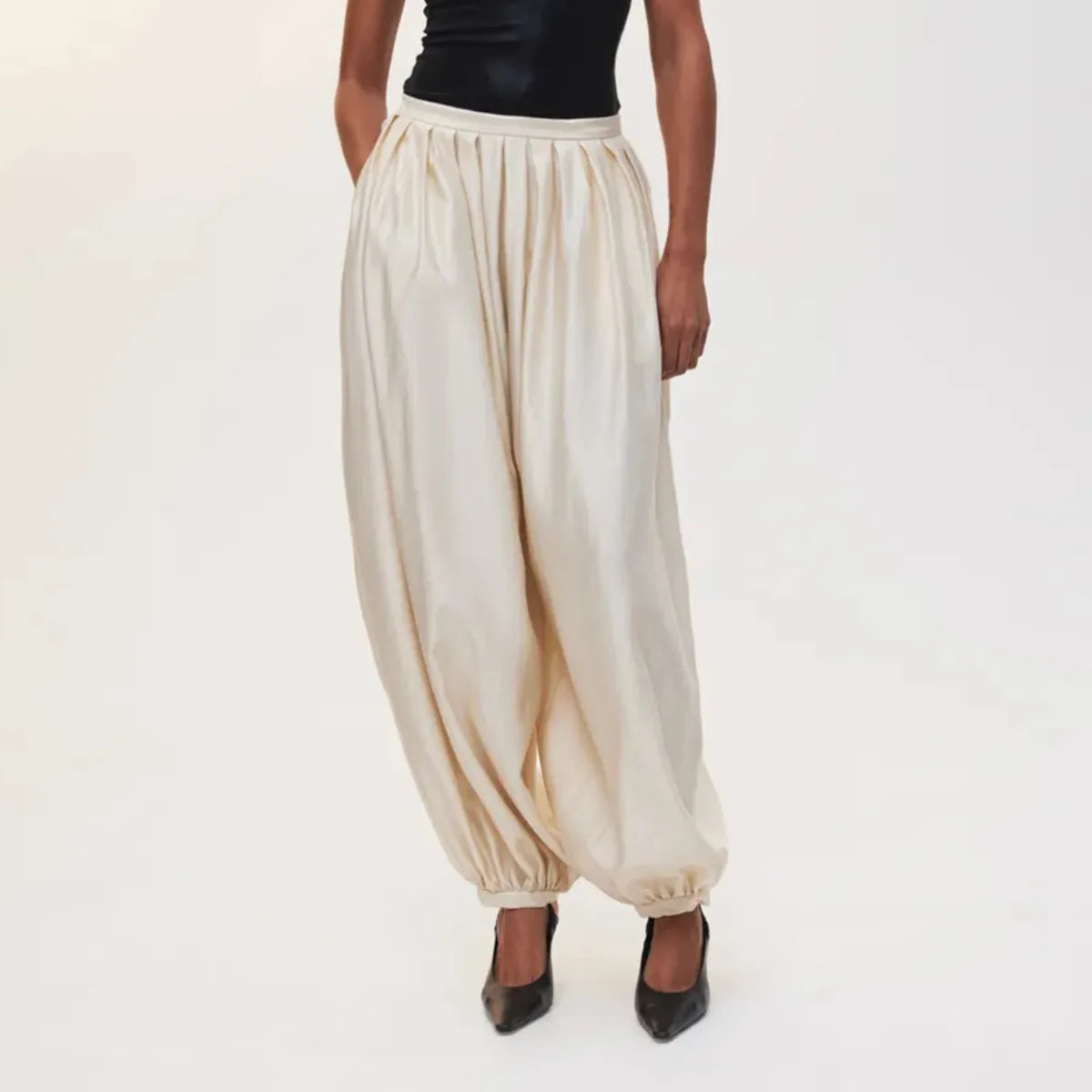 Women's Satin Lantern Pants with Pleated Detail