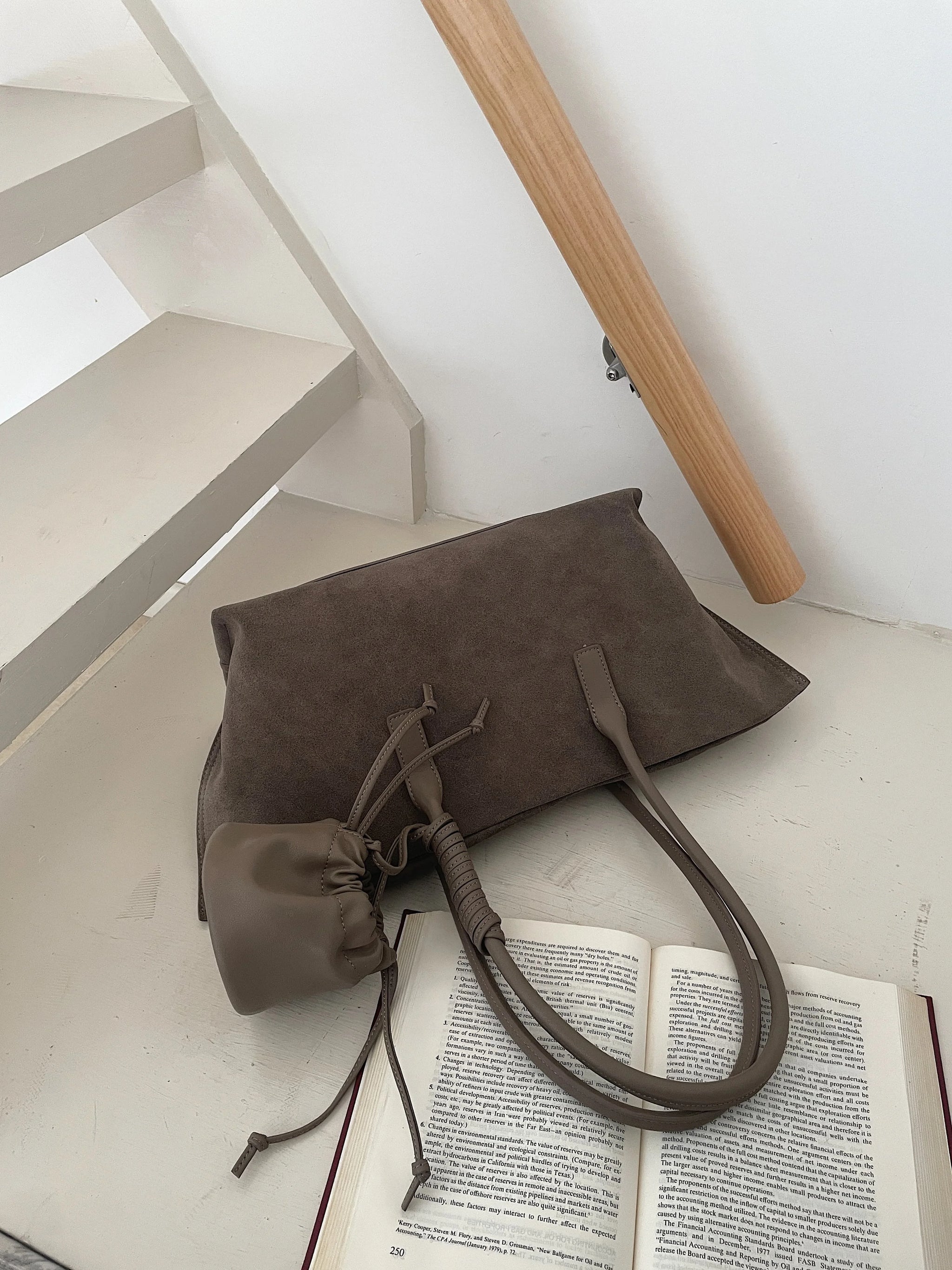 Motingsome Oversized Suede Tote Bag Women Shoulder Handbag and Purses Luxury Design Bags Roomy Casual Tote Large Capacity New In
