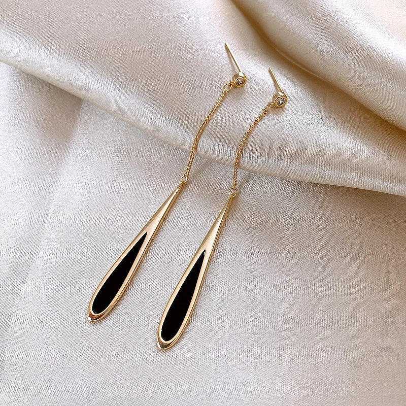 European and American Black Drop Tassel Long Earrings 2023 New Fashion Party Luxury Accessories For Women‘s Temperament Jewelry