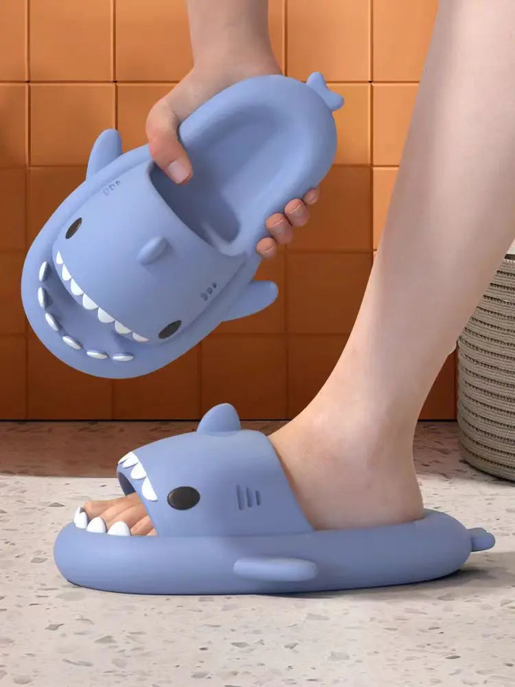 Summer Shark Slippers EVA Flip Flops Unisex Non-Slip Indoor Outdoor Slides Cute Beach Shoes for Men Women Girls Boys