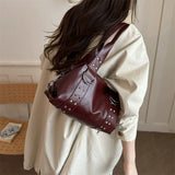 High Quality PU Leather Women's Shoulder Bag Large Capacity Y2K Underarm Bag Fashion Rivet Women Daily Boston Handbag