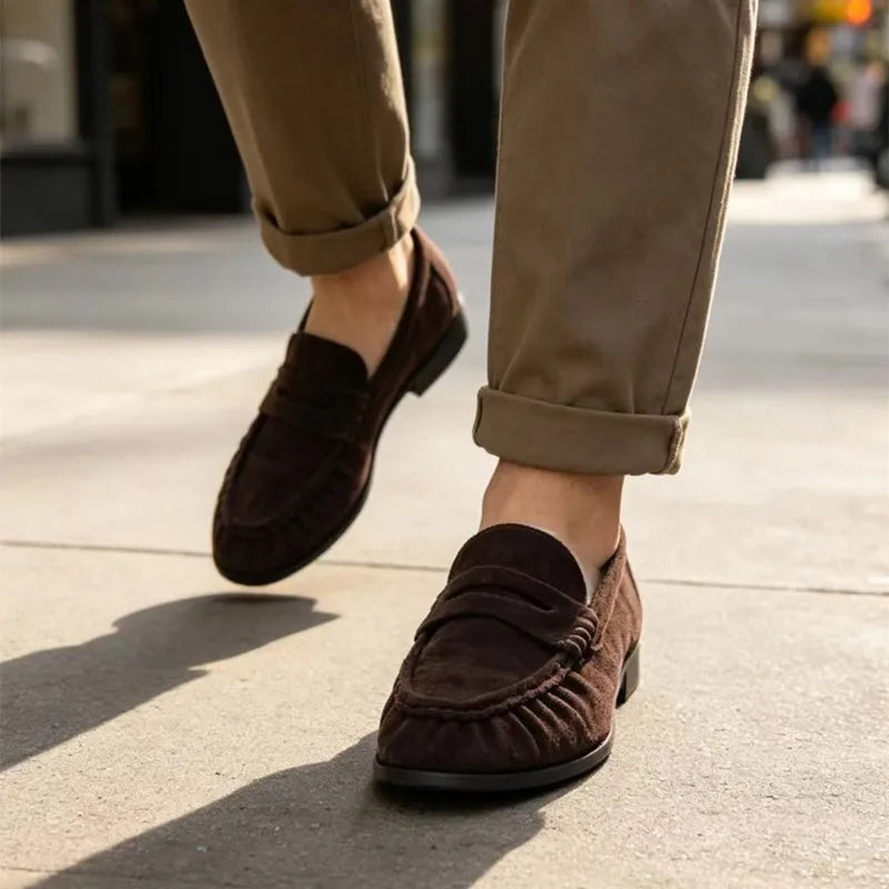Women's Retro Pleated Suede Loafers