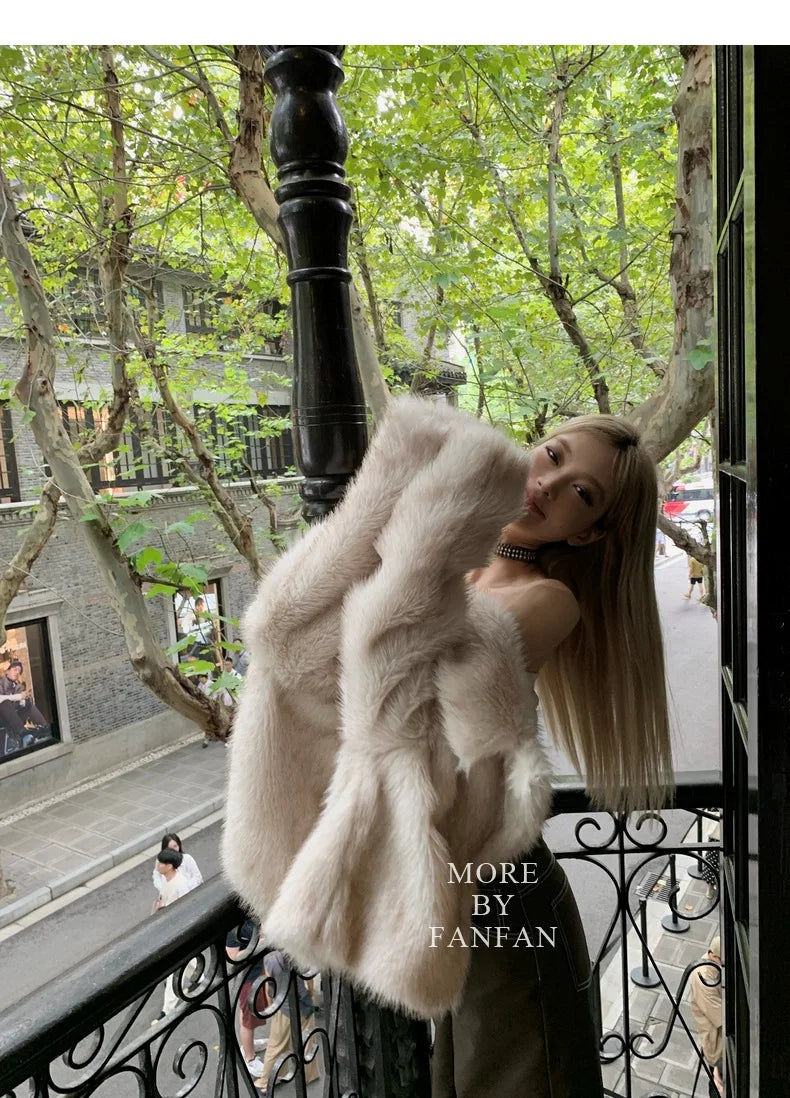 Women's Faux Fur Winter Jacket with Pockets
