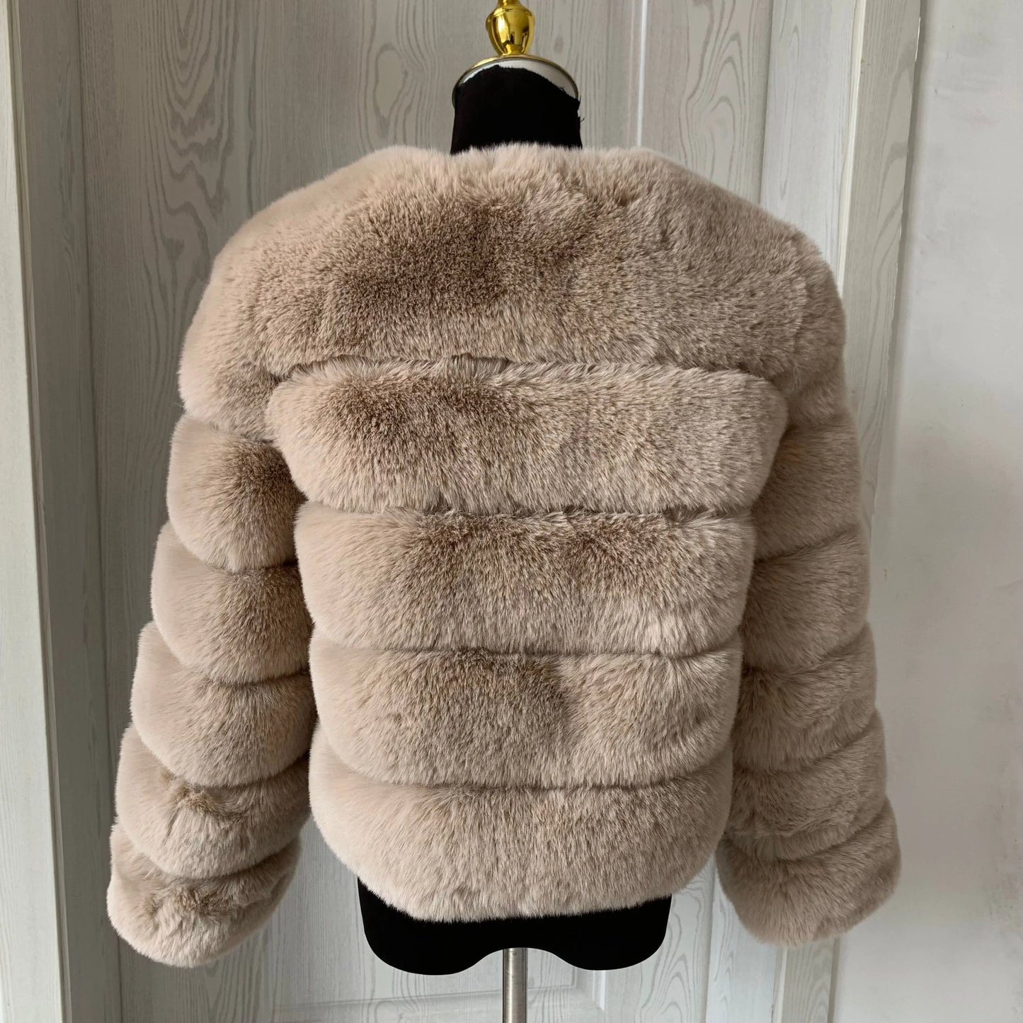 Elegant Winter Faux Fox Fur Crop Jacket