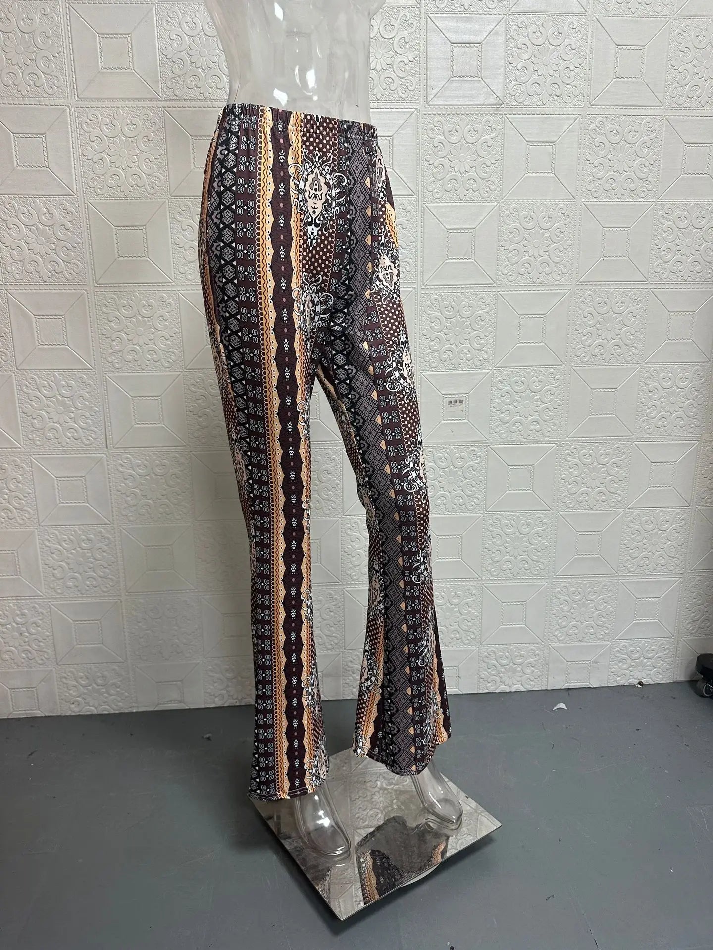 Printed Micro-Flare Slim Fit Leggings