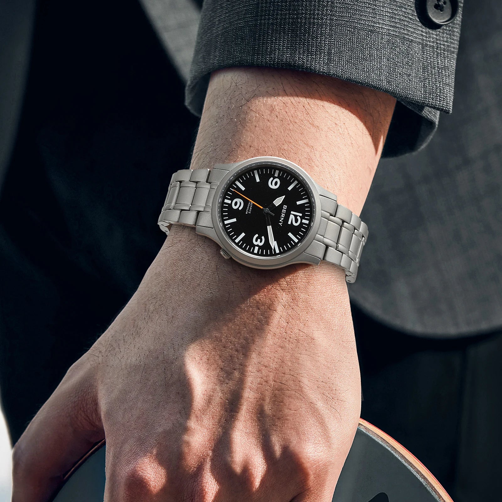 BERNY Full Titanium Watches for Men Super Luminous Sapphire Sports Field Quartz Men's Watch VH31 Wristwatch 5ATM Easy Read