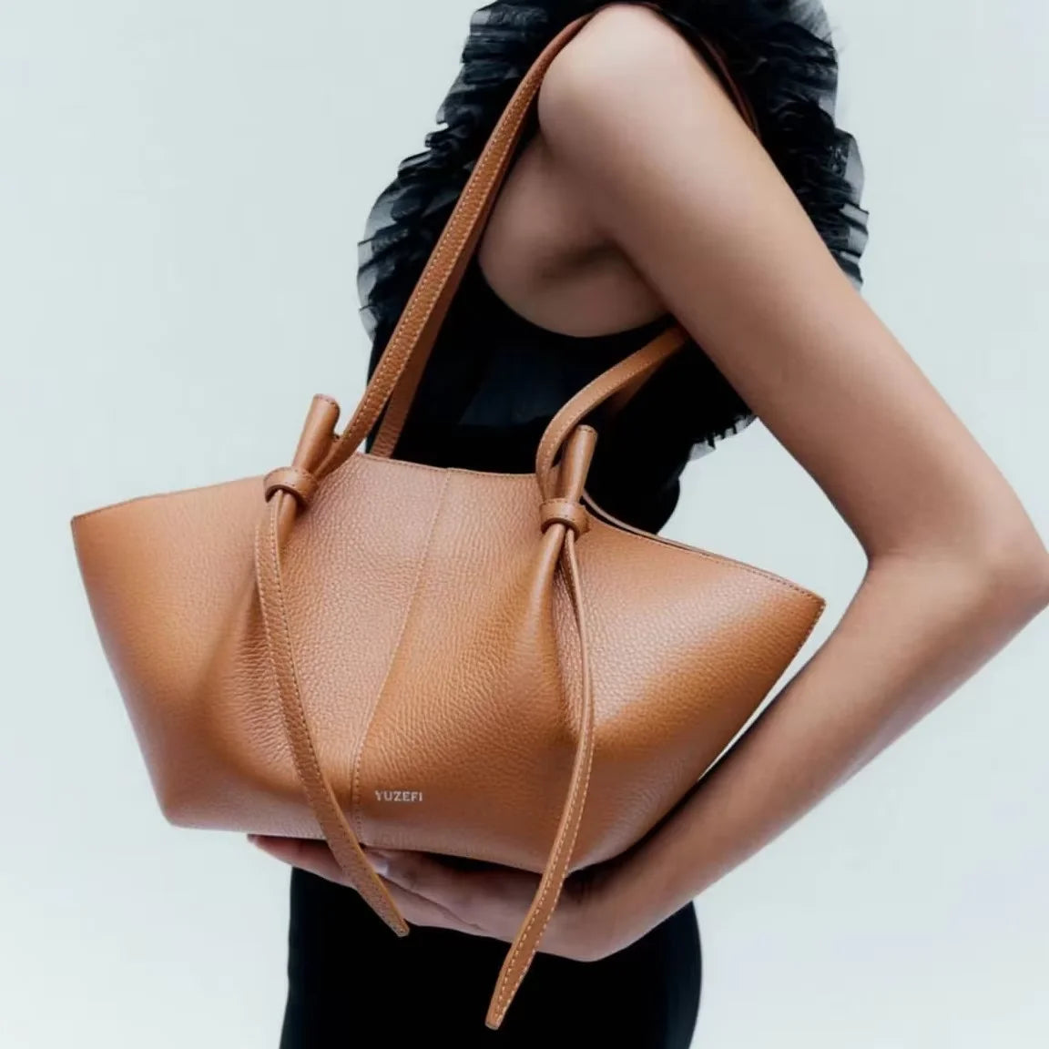 YUZEFI Women Tote Bag Solid Color Retro Minimalist Relaxation Luxury Versatile Daily Commuter Travel Large Capacity Shoulder Bag