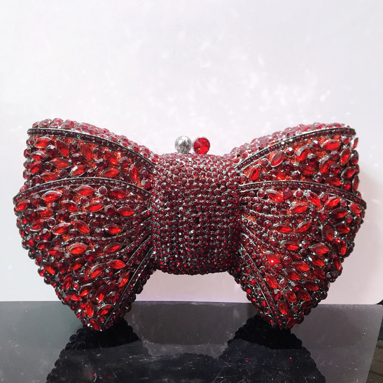 Elegant Rhinestone Bowtie Evening Bag Fashionable Luxurious Banquet Crystal Clutch Personalized Handbag Unique Diamond Party Bag