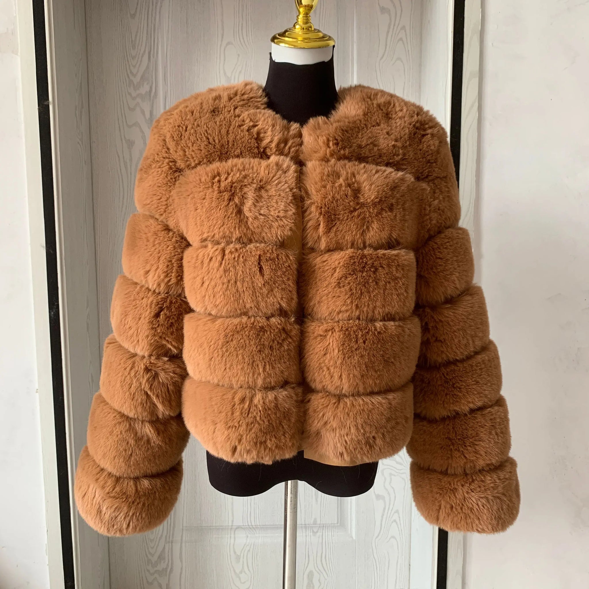 Elegant Winter Faux Fox Fur Crop Jacket
