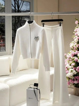 2-Piece USA-Made Knitted Sweater Suit – High-End Autumn/Winter Chic Set