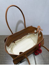 36cm Top-Grain Cowhide Tote — Effortless Everyday Elegance