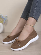 Women's Breathable Mesh Flat Shoes, Decorated with a Bow, Are Lightweight and Comfortable, Perfect for Mom Shoes.