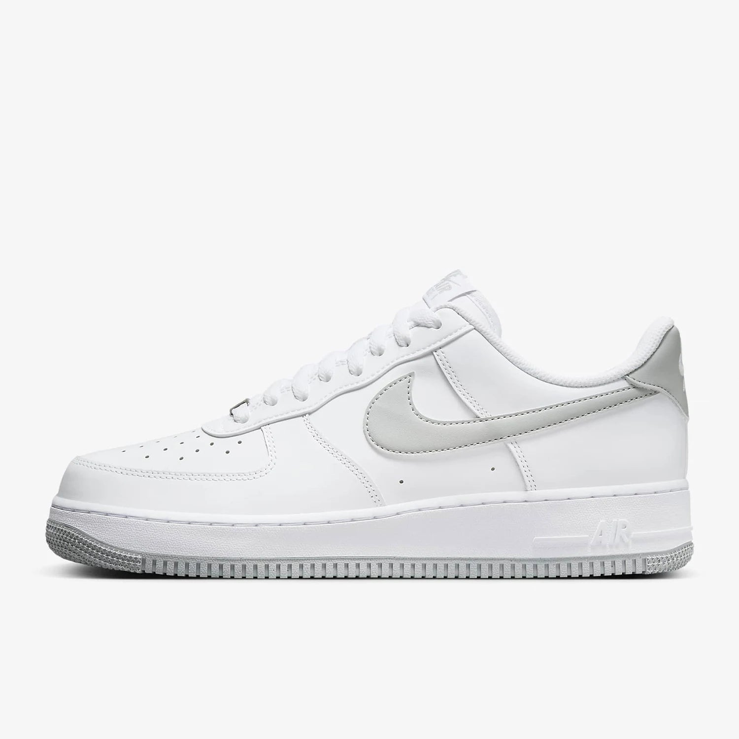 Nike Air Force 1 '07 Men's Sneakers – White | FJ4146-100