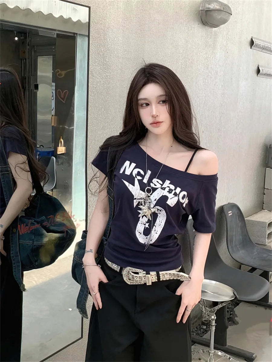 Retro Chic Y2K Oversized Graphic Tee | 2025 Streetwear Collection