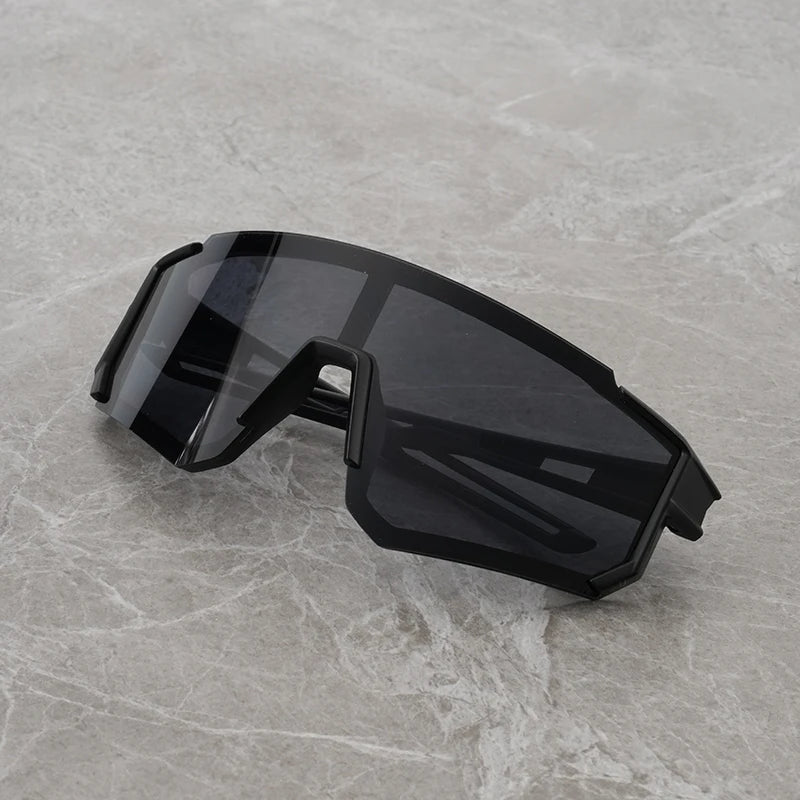 Kids' UV400 Sport Sunglasses – Stylish Outdoor Eye Protection