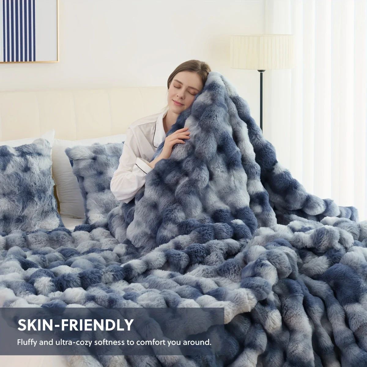 Luxury Faux Rabbit Fleece Throw – Ultra-Soft & Warm Knit Blanket