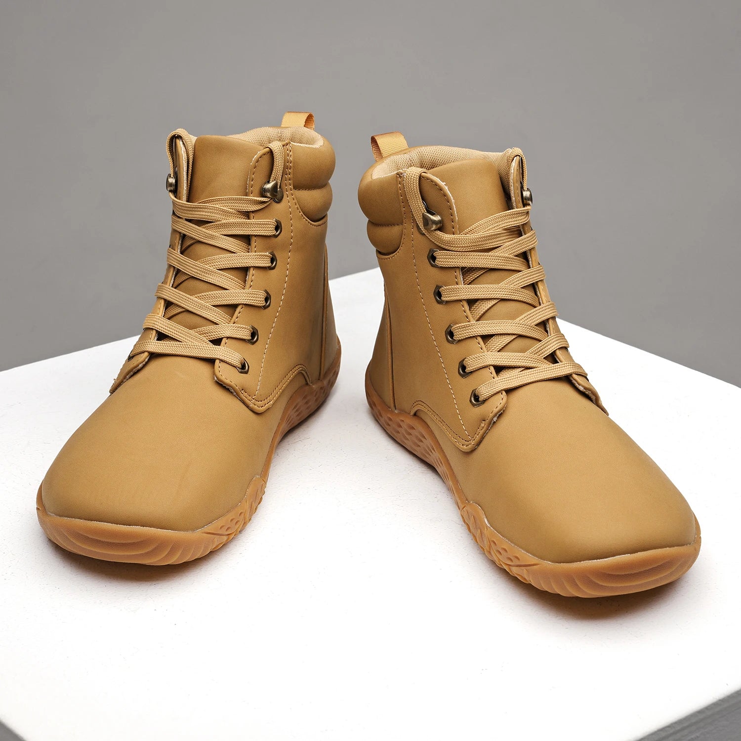 Men’s Wide-Toe Minimalist Cross-Trainers