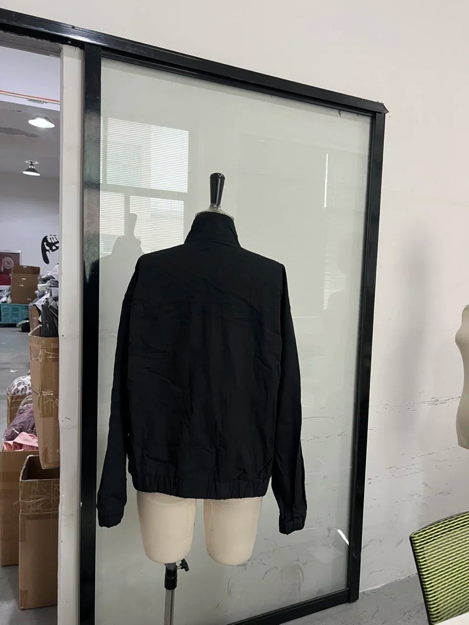 2026 Single Breasted Buckle Zipper Design Versatile Jacket Lady Trendy Elegant Tops Spring Loose Casual Stand Collar Street Coat