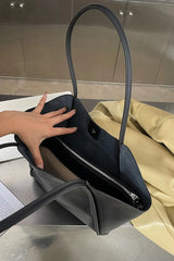 2025 Women's Large Capacity Handbag Wing Design Handheld Tote Daily Use And Commuting Single Shoulder Crossbody Bag for Ladies