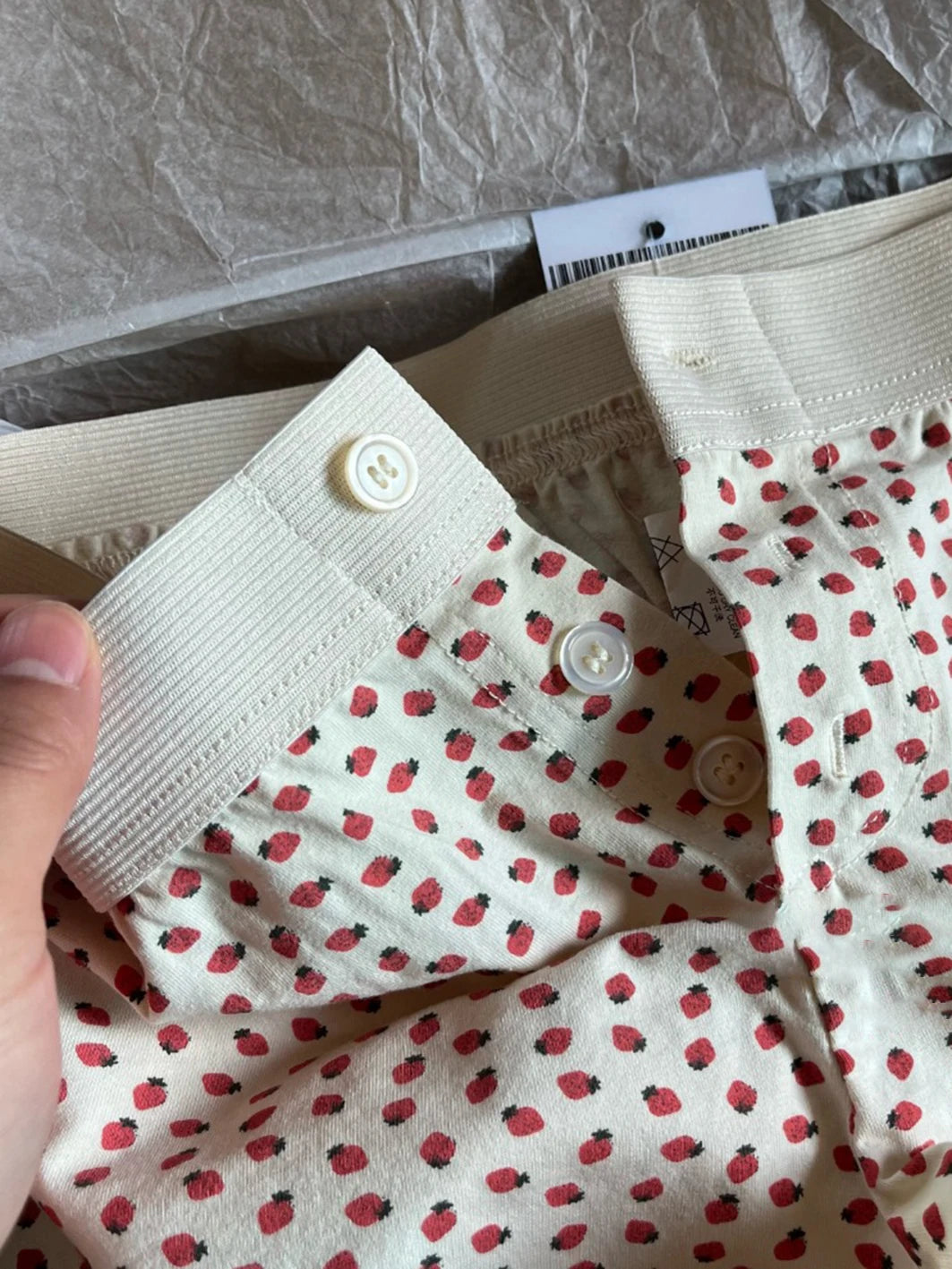 Strawberry Vest Shorts 2 Pieces Set Woman Eyelet Bow Slim Tank Top with Elastic Waist Patchwork Straight Short Pant Sweet Sets