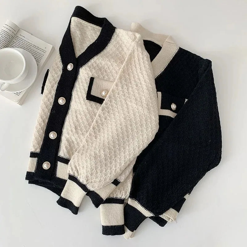 Women's Long Sleeve Button-Front Knit Cardigan