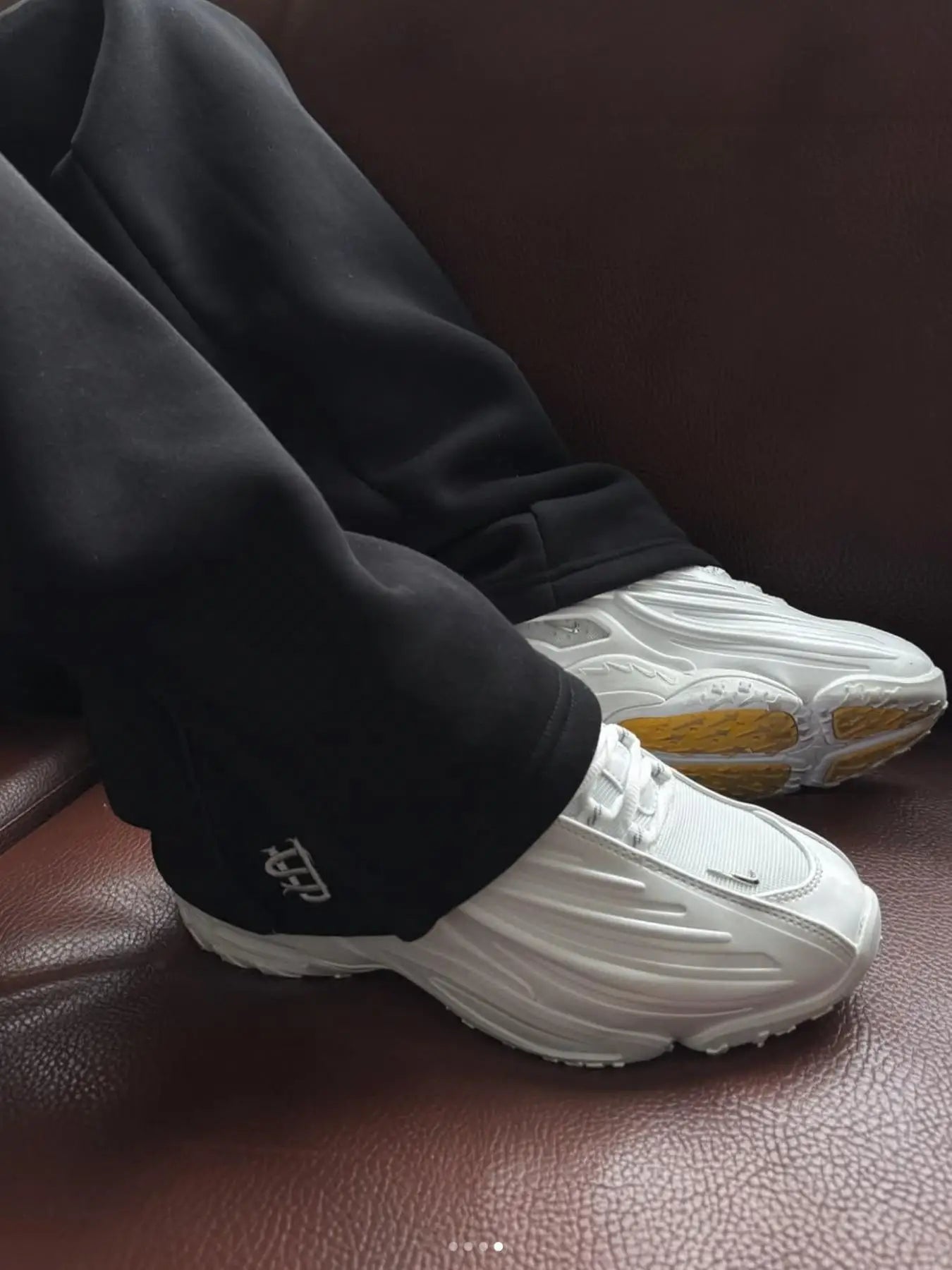 Y2K Wide Leg Joggers – Zipper Embroidery Streetwear Pants