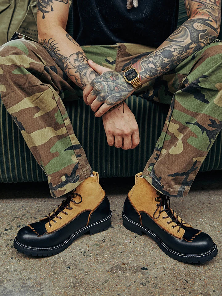 KOWM Hiking shoes men's cowhid boots British leather trekking shoes thick soled ankle sneakers cowhide high top motorcycle boots
