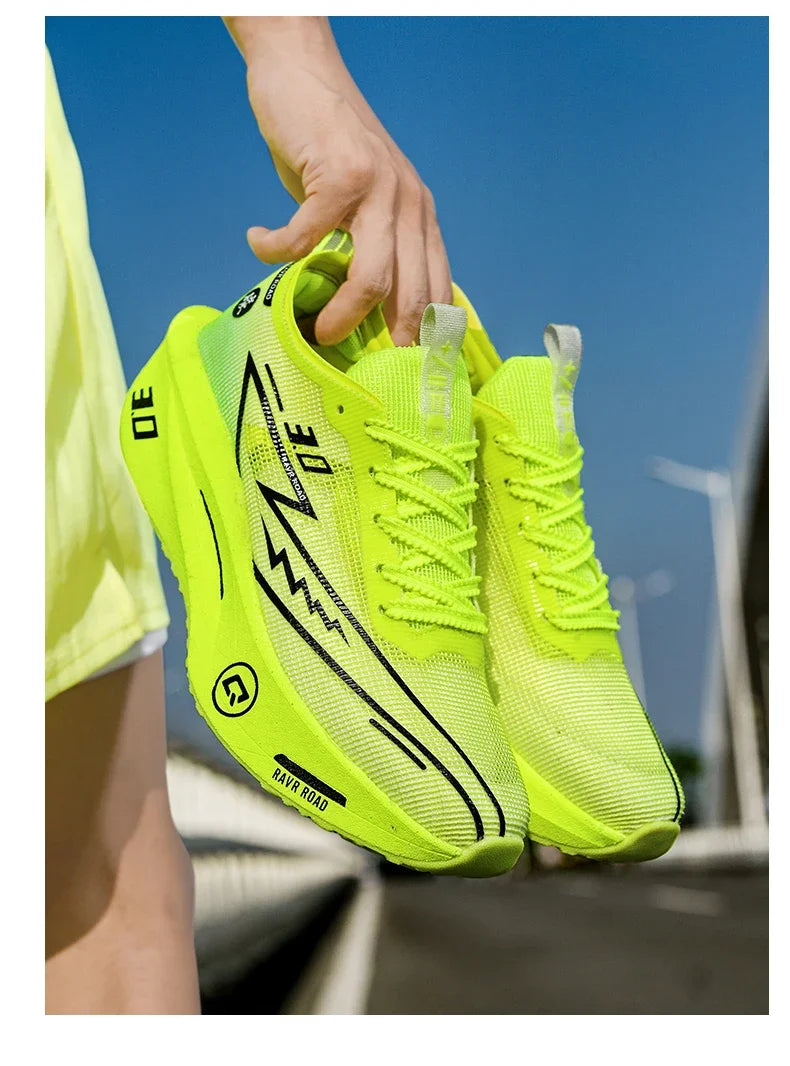 Carbon Plate Performance Running Shoes