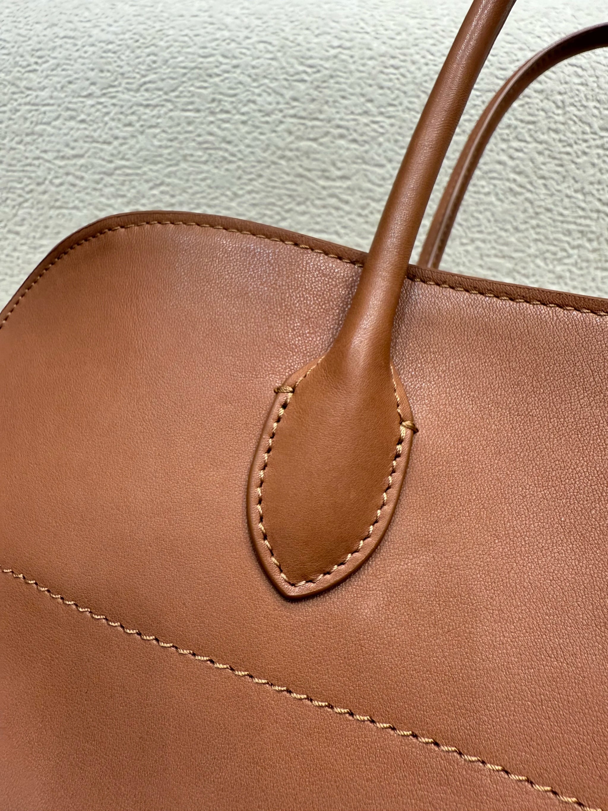 UXST Genuine Saddle Leather Tote Bag – All-Steel Hardware