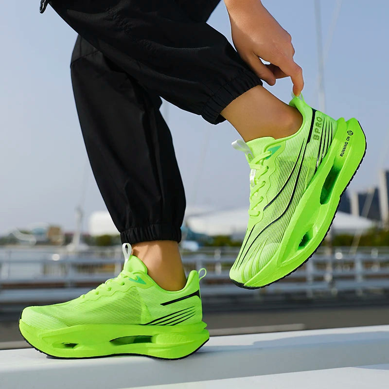 Lohengrin Unisex Air Mesh Running Sneakers — Breathable, Height-Boosting, Anti-Odor