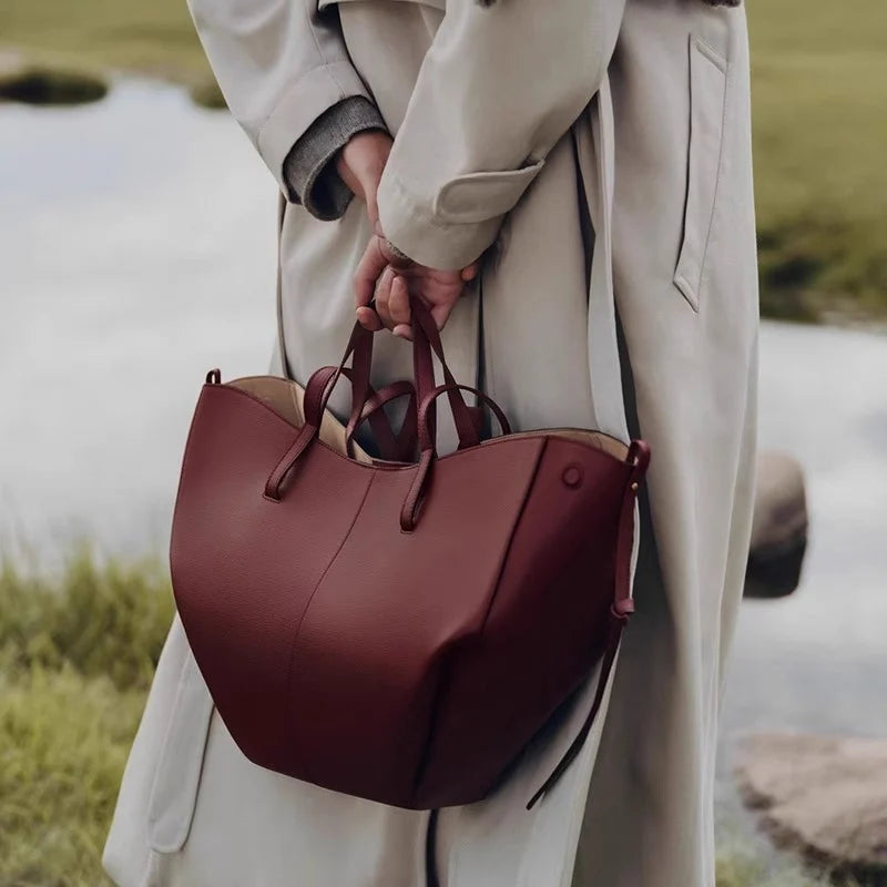 Luxury Wing Tote Bucket Bag – Large Capacity Y2K Pleated Handbag