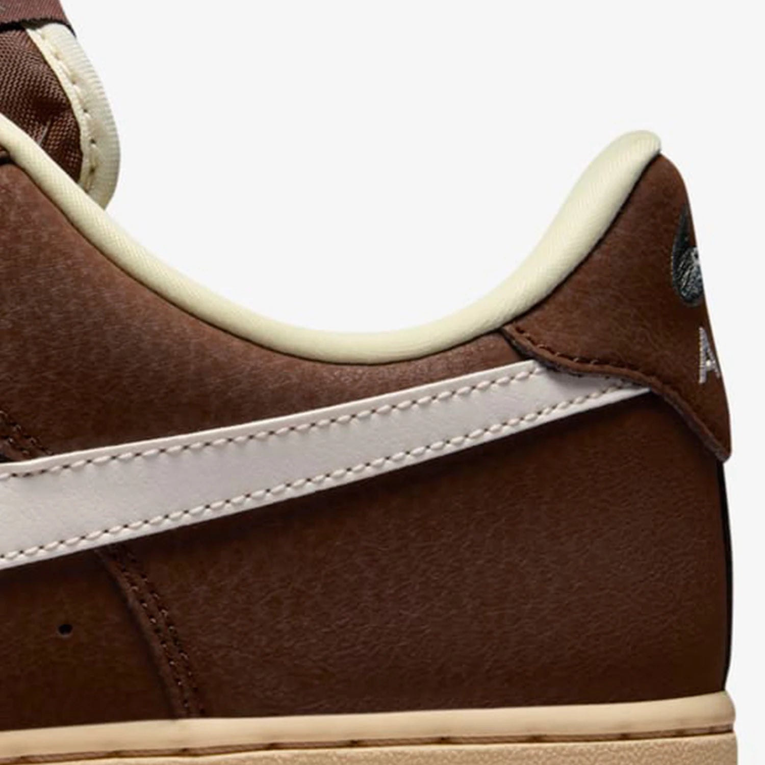 Nike Air Force 1 Unisex Retro Cushioned Sneakers | FZ3592-259