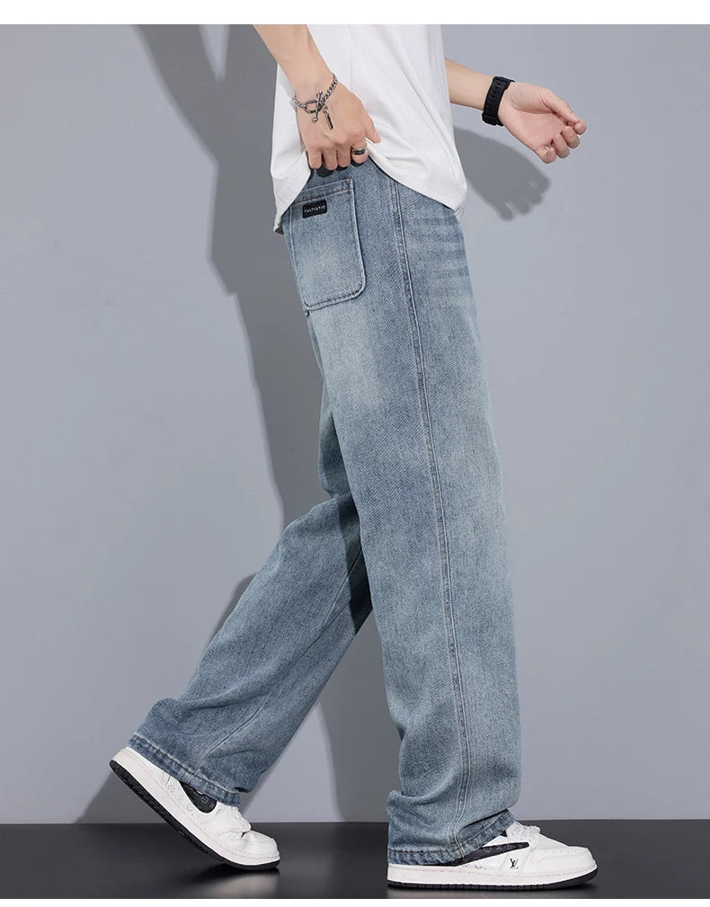 Men's Light Blue Straight-Leg Jeans