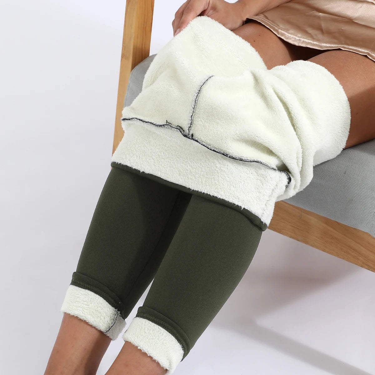 Women’s Fleece-Lined Thermal Yoga Pants