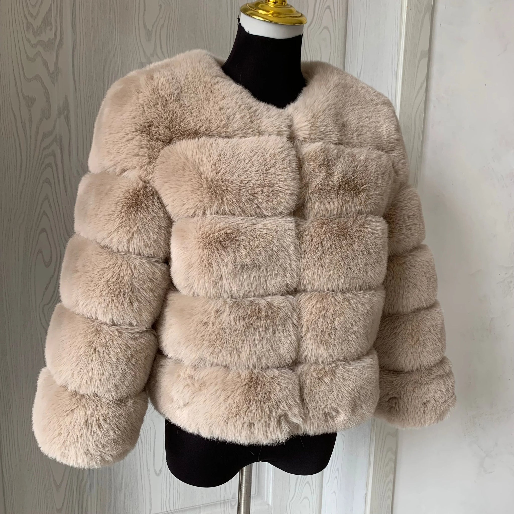 Elegant Winter Faux Fox Fur Crop Jacket