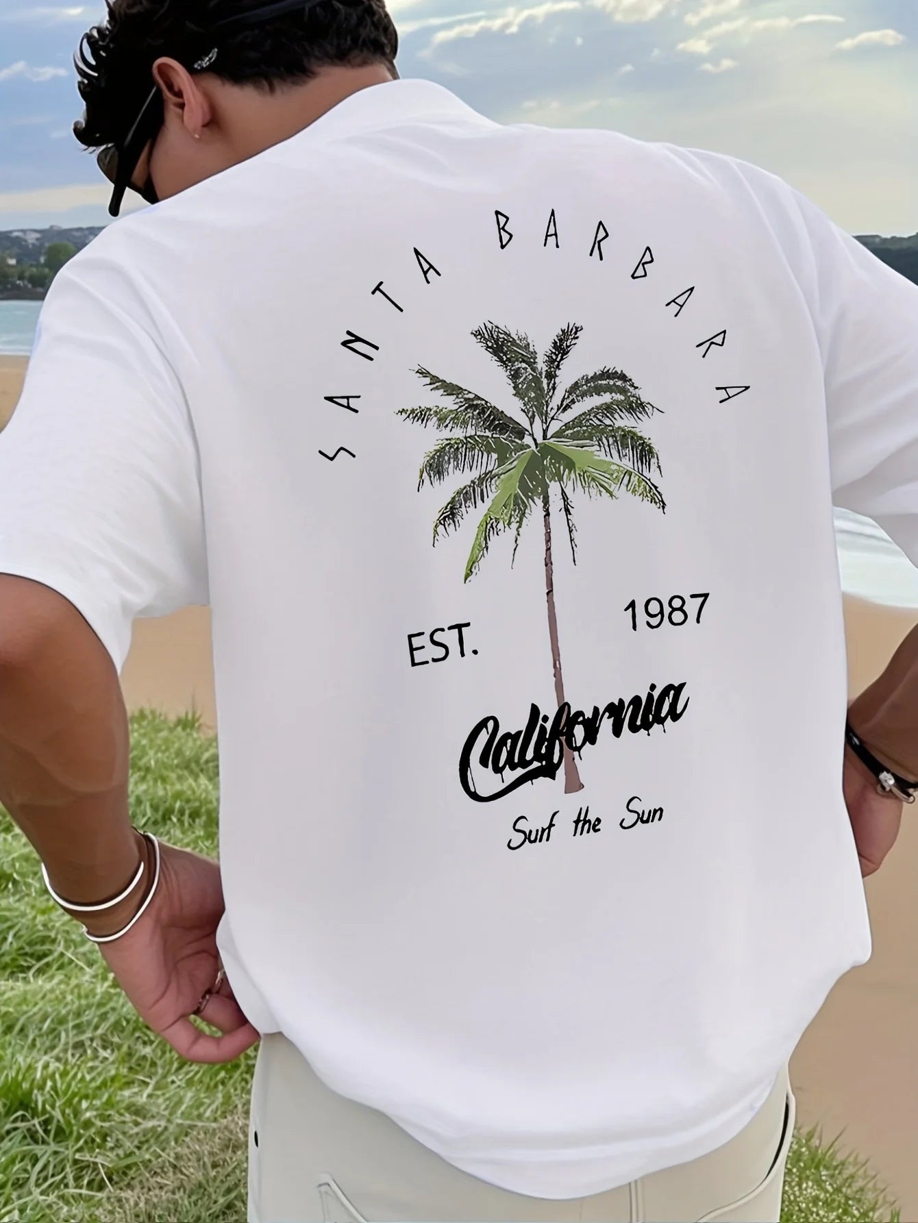Men's Coconut Tree Print Cotton Tee | Relaxed Summer Fit