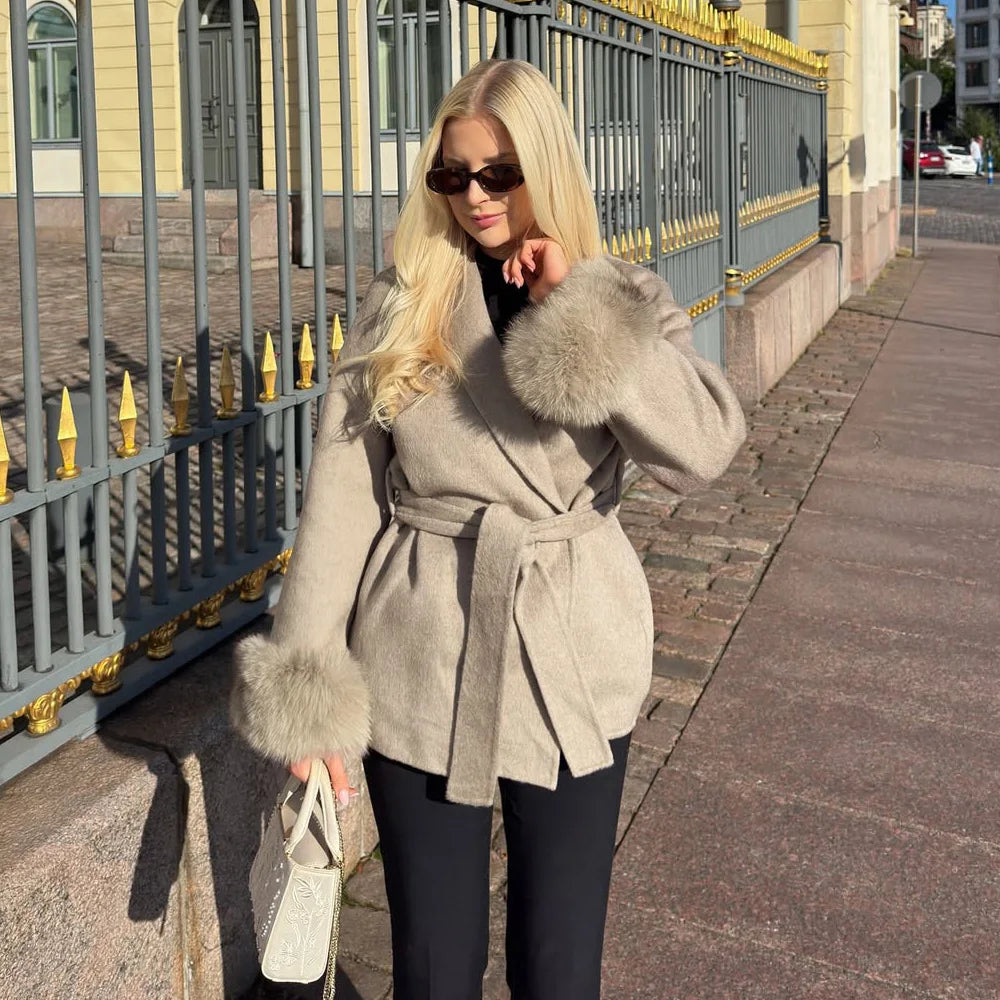 Elegant Fox Fur & Double-Sided Wool Coat