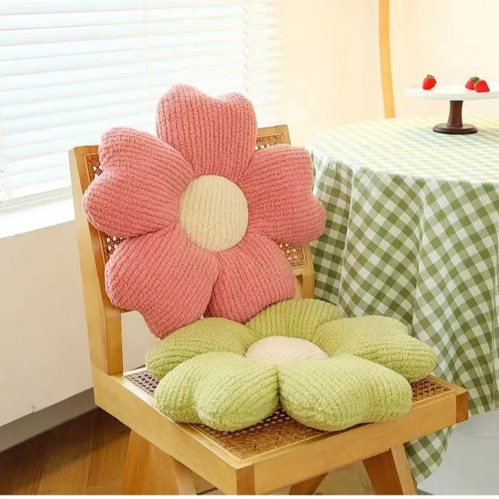 Five-Petal Flower Throw Cushion | Macaron Colors