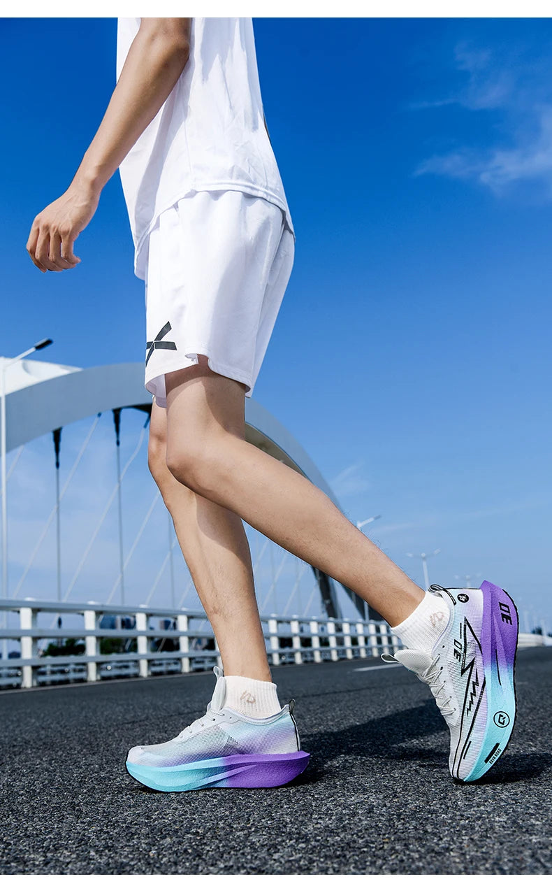 Carbon Plate Performance Running Shoes