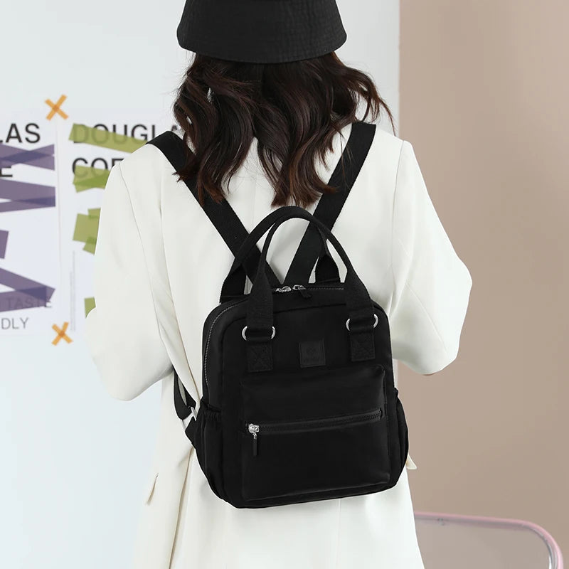 Fashion Women Small Travel Backpack Pretty Style Girls Shopping Backpack High Quality Durable Soft Fabric Daypack Backpack SAC