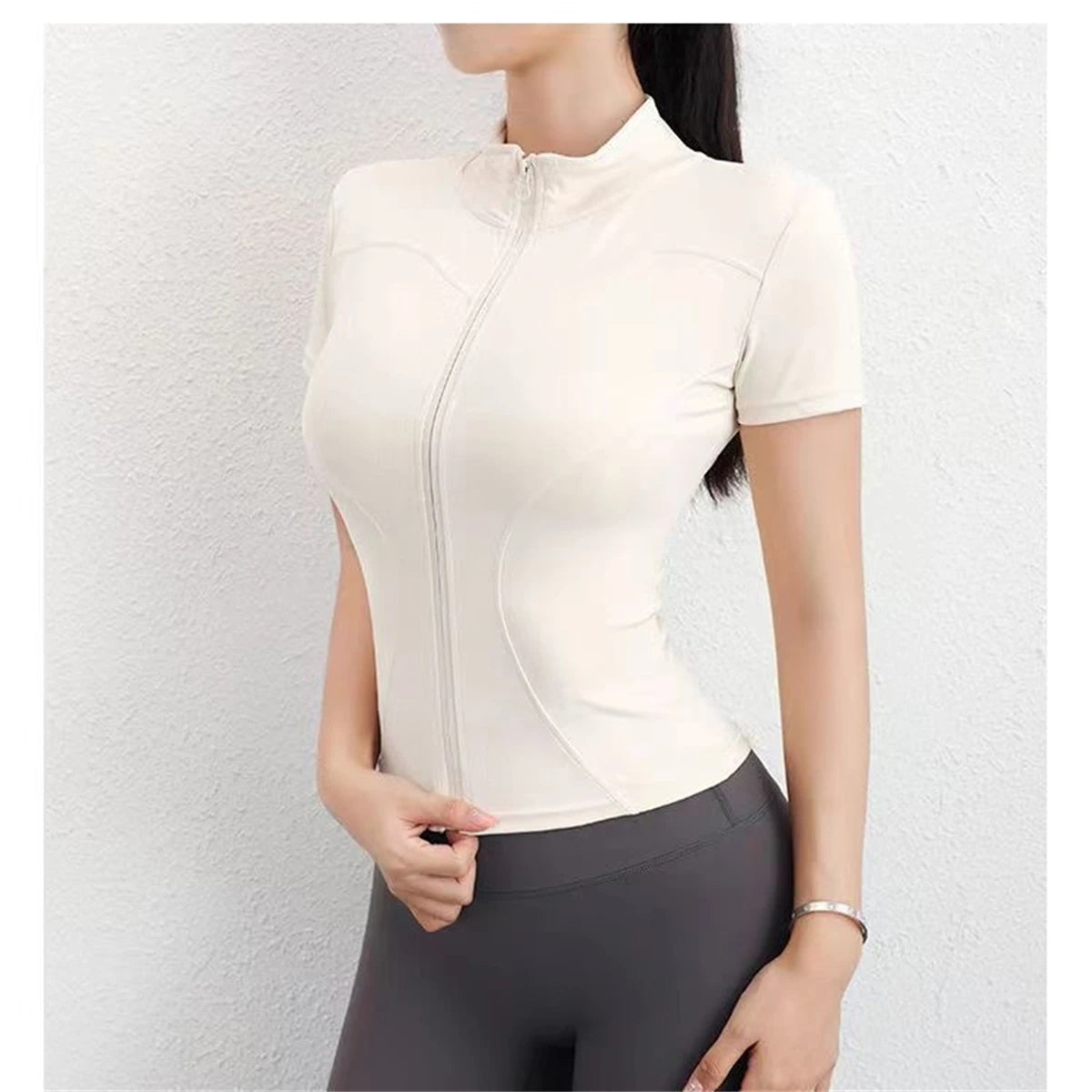 Women’s Slim-Fit Yoga & Running Top