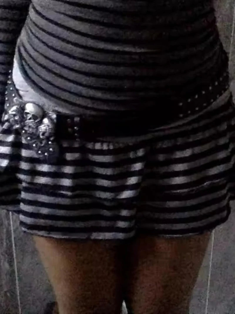 Striped Color-Block Tiered Mini Skirt – Y2K Style