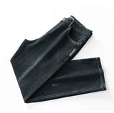 Men’s Relaxed Wide-Leg Stretch Jeans