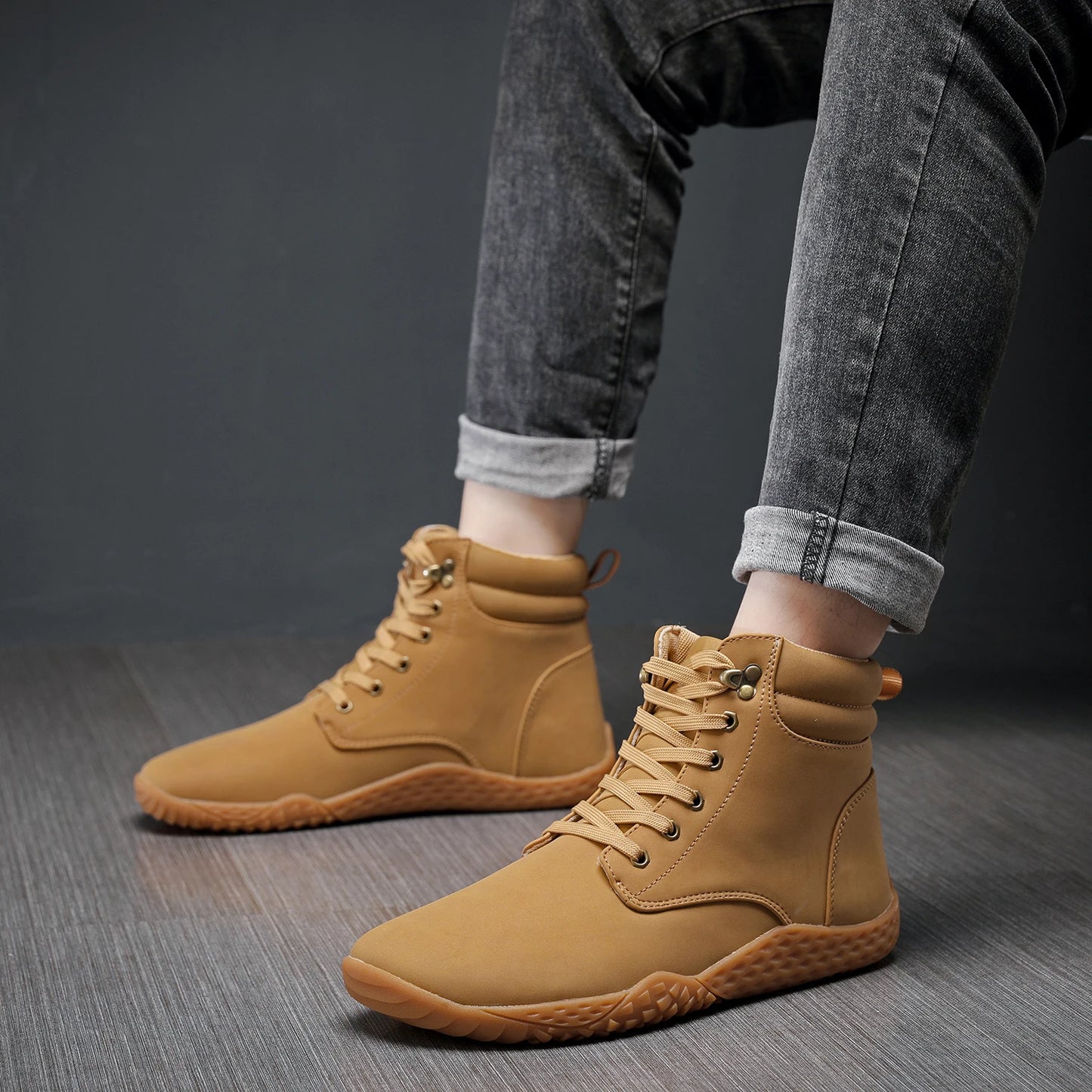 Men’s Wide-Toe Minimalist Cross-Trainers